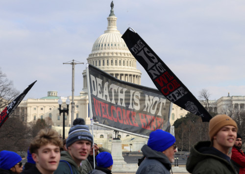Trump’s Justice Department limits cases over blocked access to abortion clinics