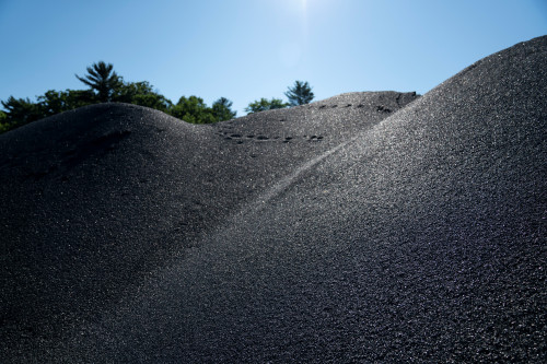 Trump order looks to tap coal in quest to power data centers, Bloomberg News reports