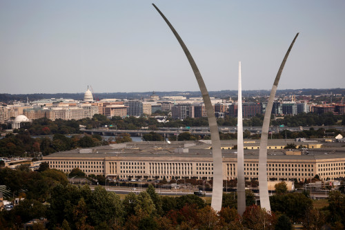 US Army pausing helicopter training flights around Pentagon — official
