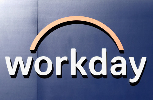 Workday forecasts lukewarm quarterly subscription revenue, shares fall