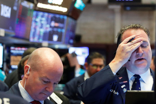 S&P 500 ends higher as Oracle reignites AI rally; Boeing drops