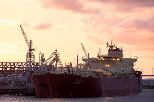 Analysis-EU’s $250 billion-per-year spending on US energy is unrealistic