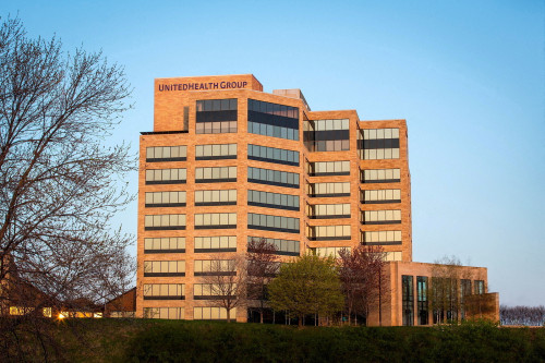 UnitedHealth jumps after vote of confidence from Warren Buffett
