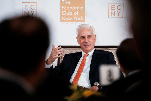 Wells Fargo CEO says credit is strong, does not see cracks in banking system