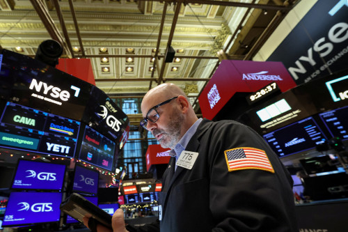 ANALYSIS-Retail investors to have more sway over Wall Street after record year