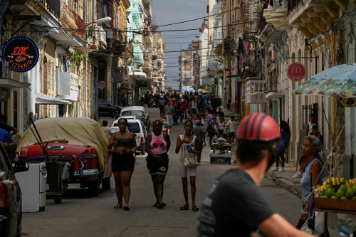 Exclusive-CIA highlighted Cuba’s grim economy but gave mixed view on government falling