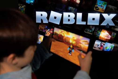 Roblox launches AI tech that generates functioning models with natural language